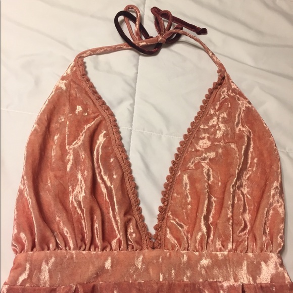 Halter Ombré Maroon Velvet Dress NWT - Picture 7 of 8